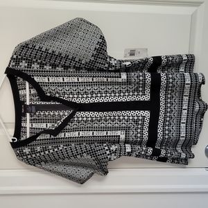 Short sleeve bluse with nice tiny studs